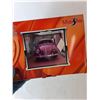 Image 4 : Maisto Pink Model 1951 Volkswagen Beetle 1:18 Scale, NIB