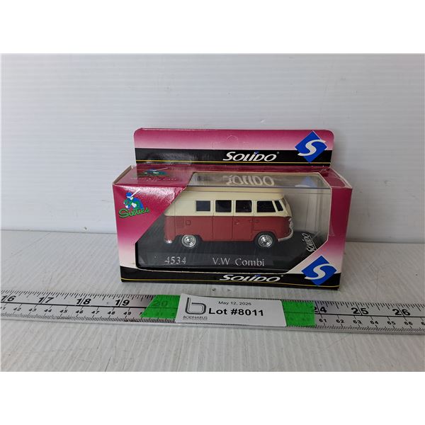Solido Volkswagen Model Combi Bus 1:43 Scale, NIB