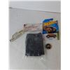 Image 3 : Hidden Relics PC Game, Leather Bike/Weight Lifting Gloves-L, Glass Boat Paperweight, Misc.