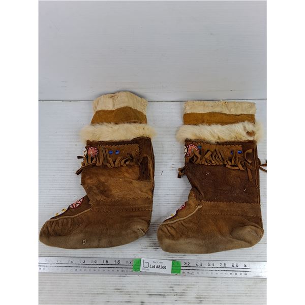 Vintage Hand Beaded Mukluks- Some damage on one - Approx size 7-8
