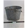 Image 1 : Vintage Galvanized Steel Mop Pail/Wringer