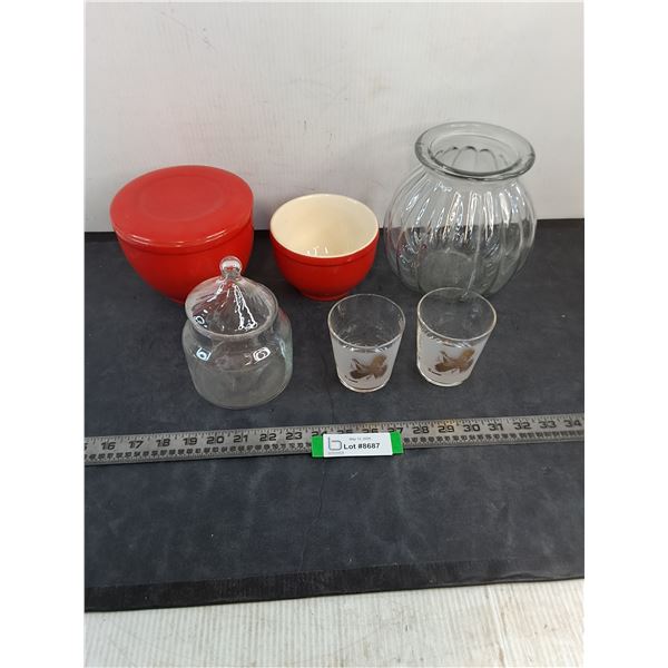 Assorted Glass & Ceramic Dishes
