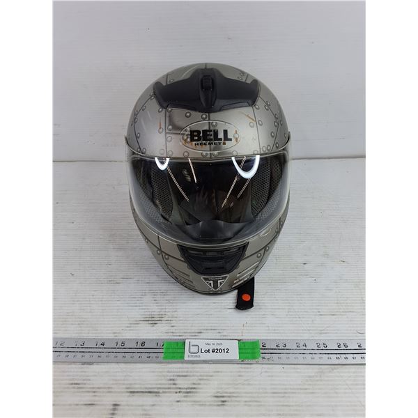 Bell Motorcycle Helmet - XL