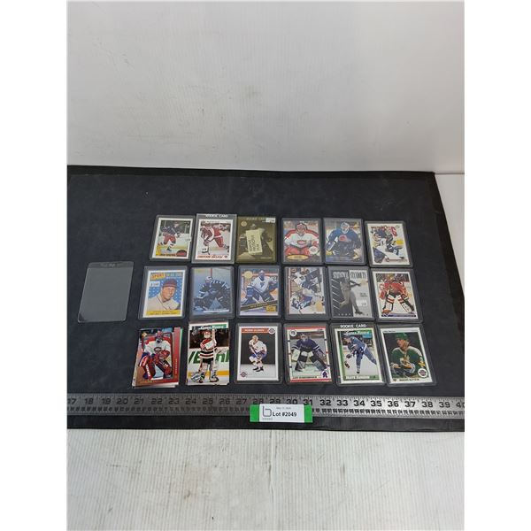 Collection of Assorted Mostly NHL Collector Cards - Unauthenticated