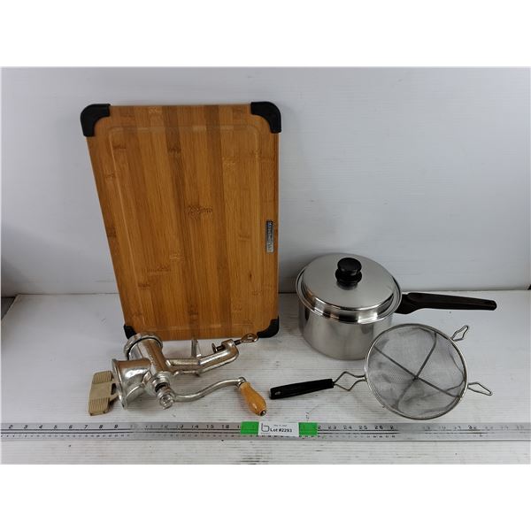 Stock Pot w/Lid, Mesh Strainer, Wooden Cutting Board & Vintage Meat Grinder - PICK UP