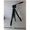 Image 1 : Cullman Mod. 2540 Adjustable Tripod Up to 46" - PICK UP ONLY