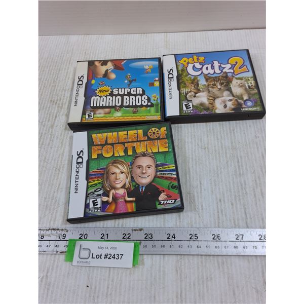 (3) Nintendo DS Games - PetzCatz2, Wheel of Fortune, Super Mario Bros