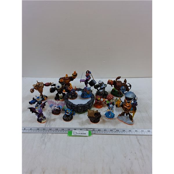 (19) Skylanders Figurines from Nintendo Skylanders Game Giants-As Is