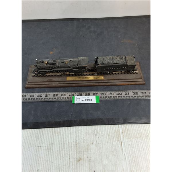 Hallmark Mounted Electric Train Engine & Car "Lionel 726 Berkshire" Ornament