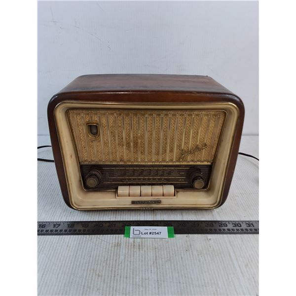 Vintage Telefunken "Jubilate" Tube Radio - No Power Detected, As is