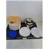 Image 1 : Vintage Tupperware Food Containers, Round Cake Bake Pans