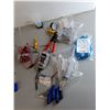 Image 2 : Vacuum Pump Tester Kit, Battery Charger/Maintainer, Paracord, Misc.