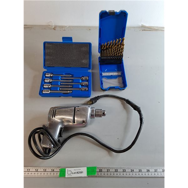 Mastercraft Corded 1/4" Drill- Powers On, Hex Bit Sockets & Drill Bits