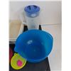 Image 2 : Assorted Mostly Vintage Tupperware