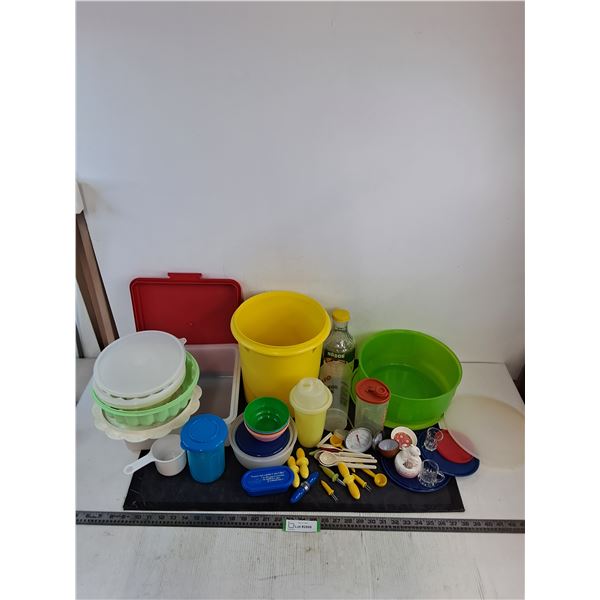 Large Quantity of Mostly Vintage Tupperware & Picnic Utensils