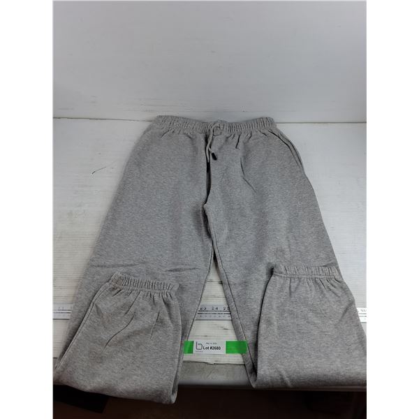 Gray Sweatpants - Size XL