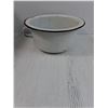 Image 3 : (2)  Enamelware Chamber Pots and Aluminum Strainer