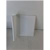 Image 2 : (12) Plastic Tablet Stands