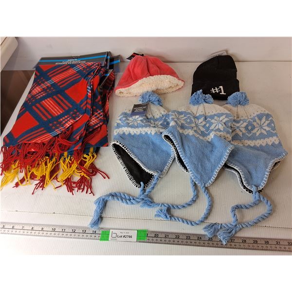 Men's Scarves, Toques & Peruvian Hats