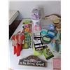 Image 3 : Spatulas, Floral Wall Stickers, Electric Pencil Sharpeners, Misc - PICK UP