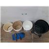 Image 4 : *(3) Plastic Buckets, Shop Vac Vacuum Base, Pruning Shears, Foam Mat, Garden Tools -PICK UP