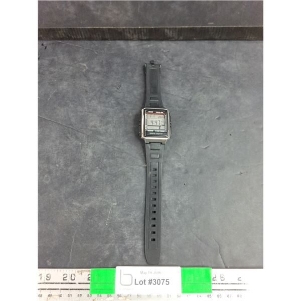 Casio Wave Captor Digital Watch - Powers On, As Is