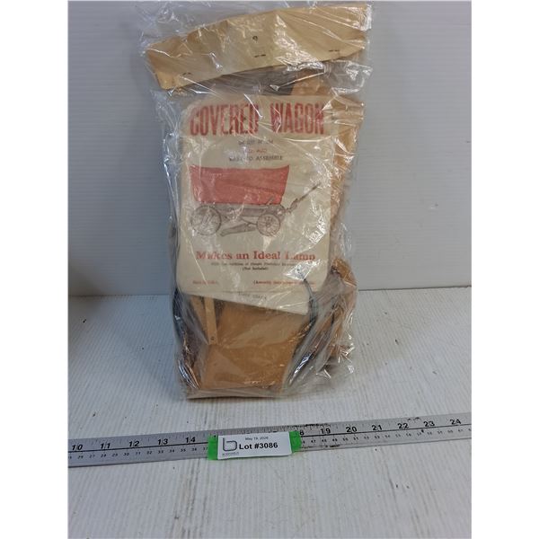 Vintage Covered Wagon Kit