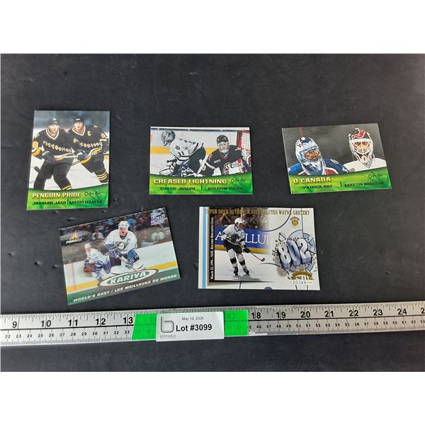 Topps, OPC & Pinnacle Oversized NHL Cards- Patrick Roy, Mario Lemieux, Wayne Gretzky,  Misc. Cannot