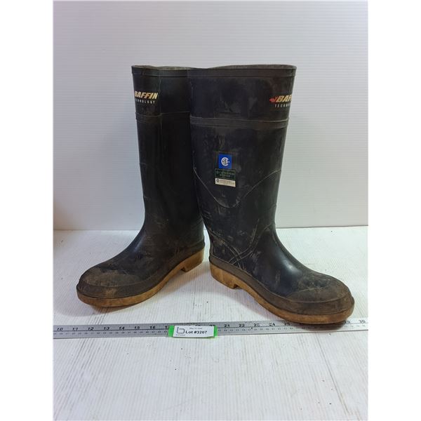 CSA Steel Toed Baffin Rubber Boots- Size 9