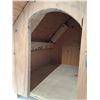 Image 5 : *Wooden Pet Shelter (20"x18"x22")( cannot ship, as is)