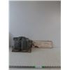 Image 1 : Vintage-Style Silver Metal Mesh Desk Organizers, Shopping Novelty Sign