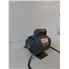 Image 3 : Westinghouse Handy-Craft 1/2" HP Electric Motor ( powers on, as is, cannot ship)