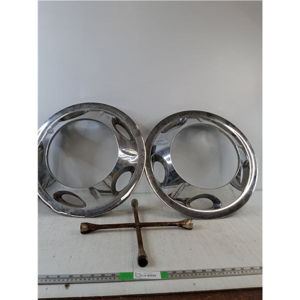 (2) 17" GM Wheel Covers ( as is)