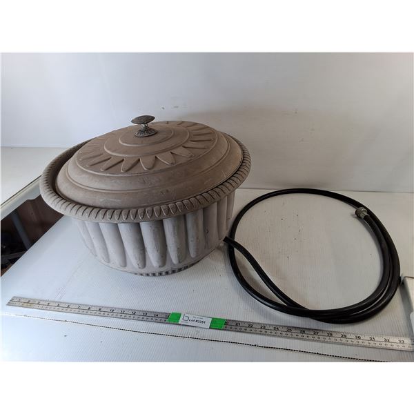 Suncast Plastic Hose Reel Pot- Cannot Ship