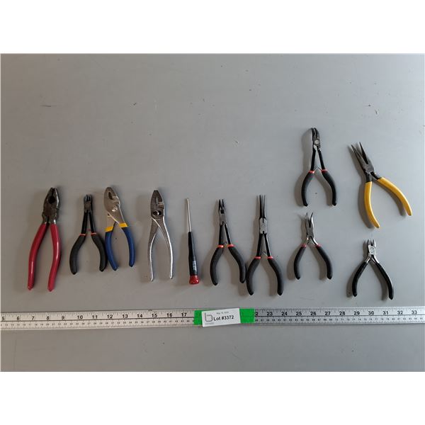 Misc Pliers Up To 7.25"
