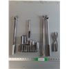 Image 1 : Ratchet Wrench Up to 17", Sockets Up to 13/16", Pliers