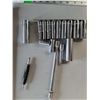 Image 3 : Ratchet Wrench Up to 17", Sockets Up to 13/16", Pliers
