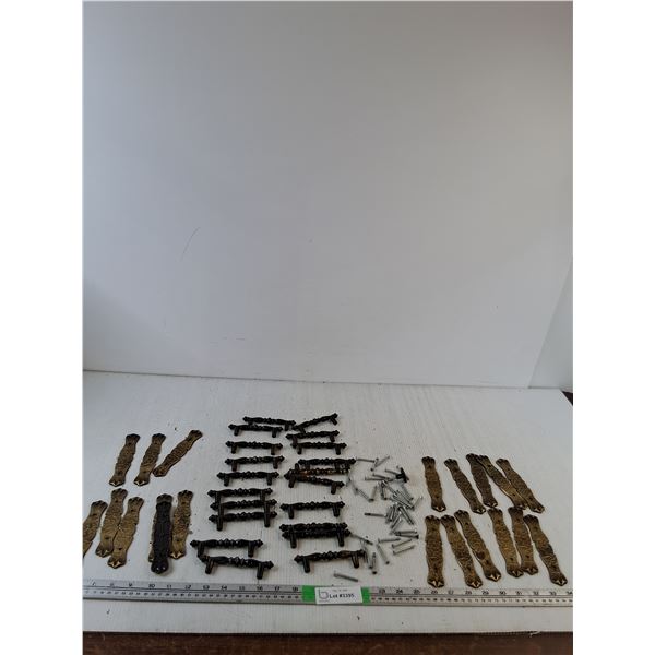 Vintage Amerock Carriage House Cabinet Drawer Pulls With Backplates