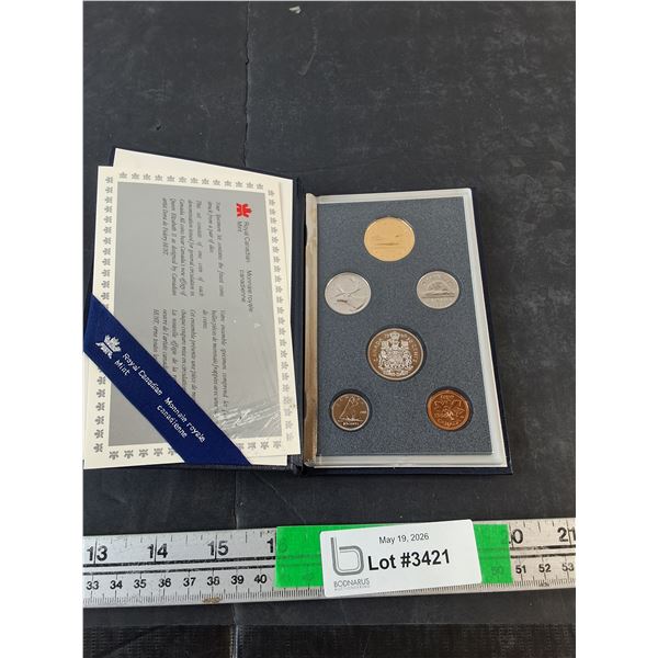 1990 Canadian Specimen Set:Royal Canadian Mint ( as is, cannot authenticate)