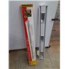 Image 3 : *Professional Series Halogen Shop Light - As Is, Needs Bulbs, PICKUP ONLY