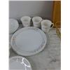 Image 4 : Corelle By Corning Dining Plates, Bowls & Mugs, Dish Rack w/Plastic Tray