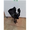 Image 5 : *Folding Chair 32" x 32" x 17", PICKUP ONLY