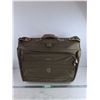 Image 1 : *Atlantic Garment Bag 23" x 21" x 7"