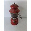 Image 2 : Vintage Coleman 200 Lantern from 1961 - 19" Tall with Handle