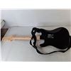 Image 7 : Adjustable Microphone Stand Up to 51.5", Rockband & Guitar Hero Guitars
