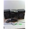 Image 2 : * Sony IPOD Dock CD Player w/ Speakers & Remote. Model HCD-EC709/P Powers On