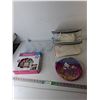 Image 1 : Hello Kitty Bag, Bracelet Kit, Over the Door Hanger, Misc.