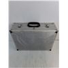 Image 2 : ISC Padded Aluminum Storage Case (L-13", H-5", D-12")