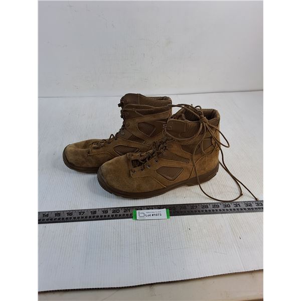 Pair of Afghan Worn Desert Combat Boots (Size 280-106 = Size 9.5/10 Approx)