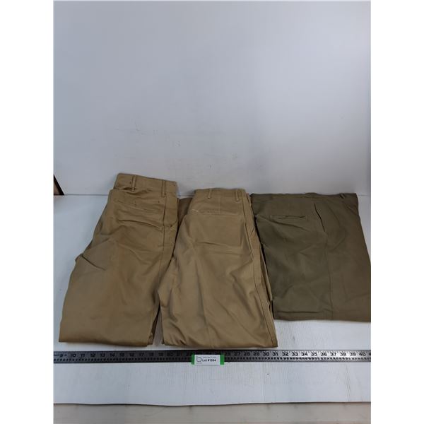 (3) Pairs of Military Trousers (Size W32/L33)